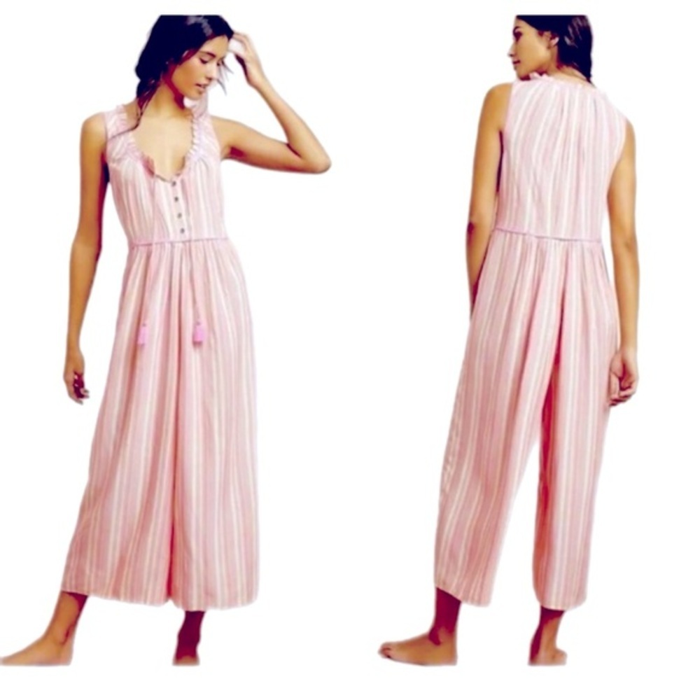 Anthropologie Lounge wide leg Romper Size Medium stripe pink and orange